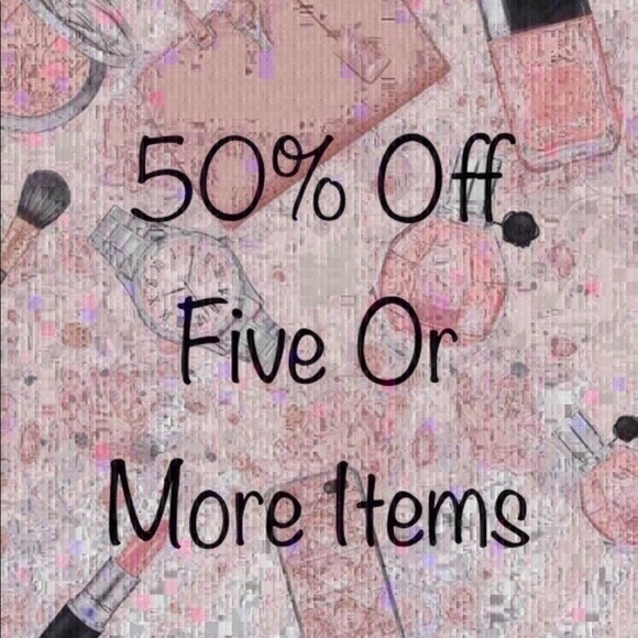 Set of 2 San Diego Zoo Safari Park Monkey & Penguin Pom Pom kids knit beanies - Picture 4 of 4